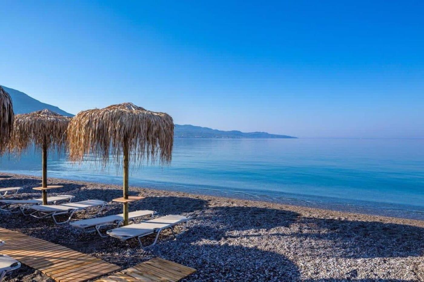 Kalamata'S Sunny Retreat Near The Historic Center 外观 照片
